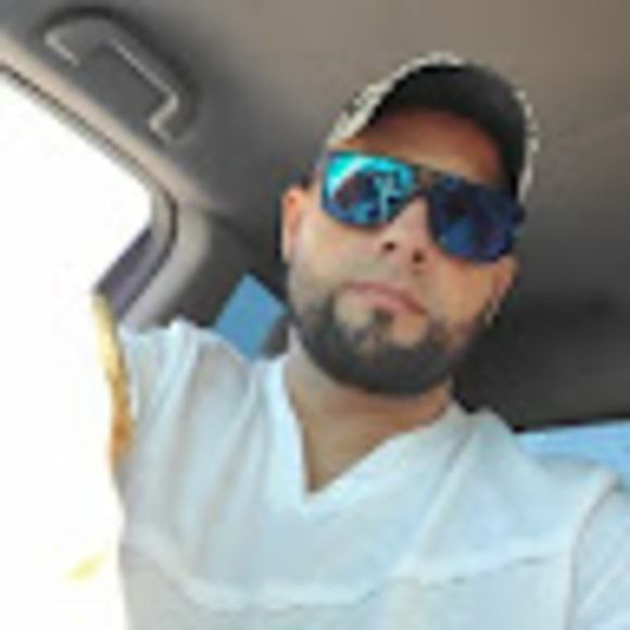 Meet your Posher, James - Picture 1 of 1